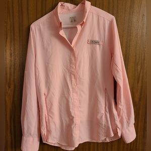 Columbia PFG Long Sleeved Pink Shirt in Size Medium
